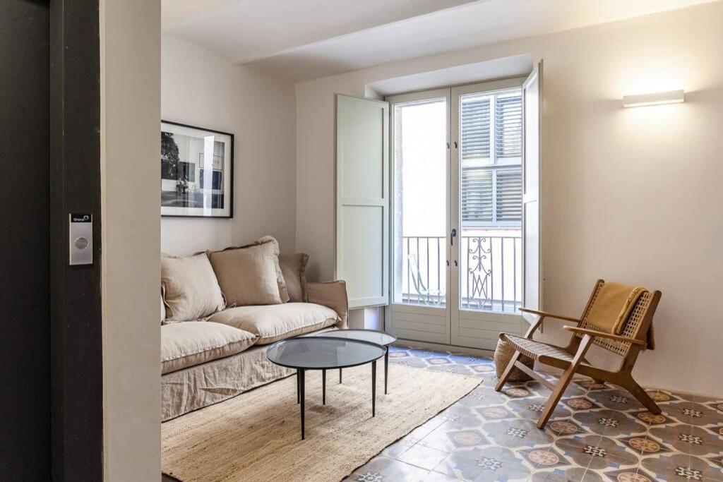 Velo Vern 1 Beautiful New Apartment 2 Bed Ensuite Girona Ngoại thất bức ảnh