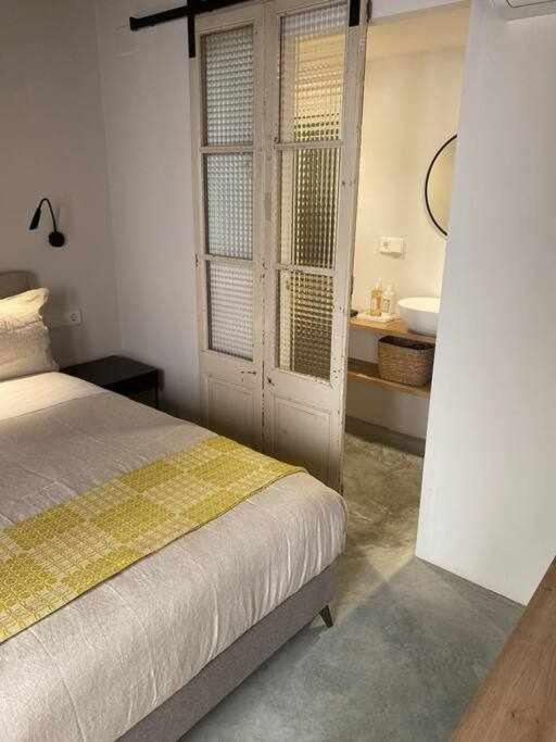 Velo Vern 1 Beautiful New Apartment 2 Bed Ensuite Girona Ngoại thất bức ảnh